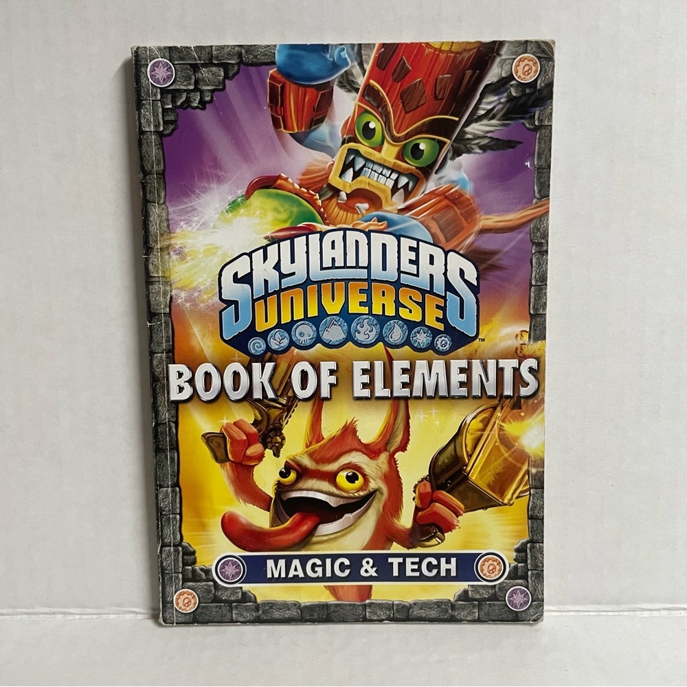 ♦️$3♦️ Book of Elements Magic & Tech Skylanders Universe kids book